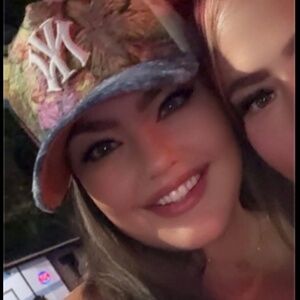 Meet your Posher, Mimi